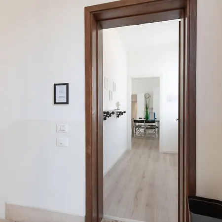 Apartment Ospedale Civile 6 E 8 - F&l