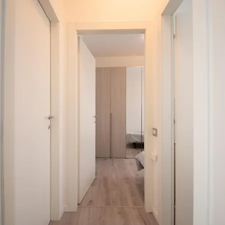 Ospedale Civile 6 E 8 - F&l Apartment Brescia