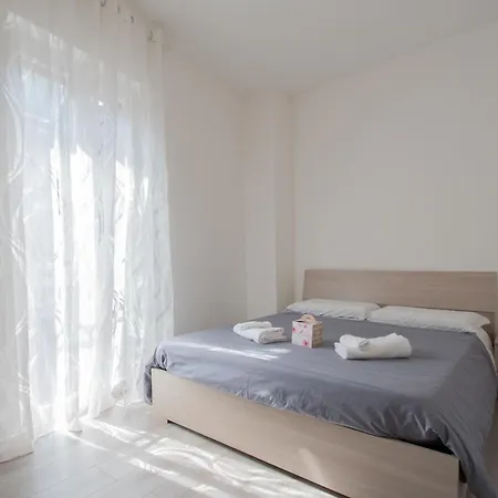 Apartment Ospedale Civile 6 E 8 - F&l